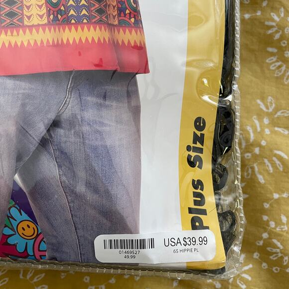 Spirit Halloween Hippie Costume XXL Adult Wig, Shirt, Glasses
Necklace 
New - Picture 3 of 12